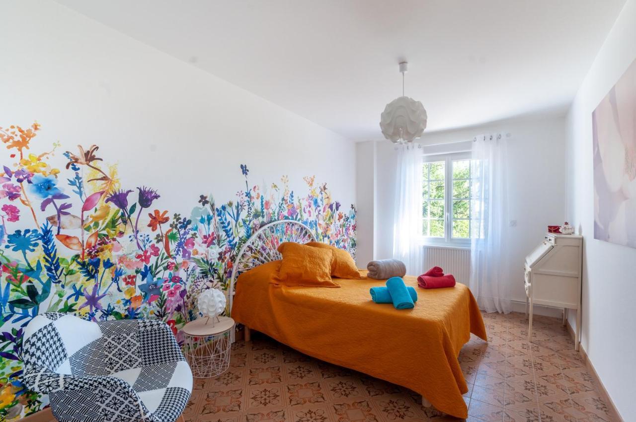 Chez Annie Et William Villa Montpouillan Bagian luar foto
